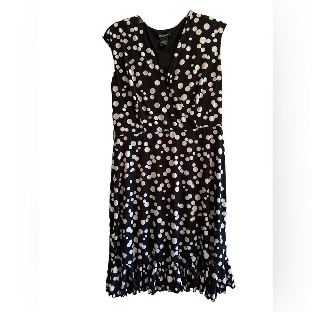 Glamour Polka Dot Dress Knee Length Ruffle Hem Size 8 Sleeveless Summer Pleated